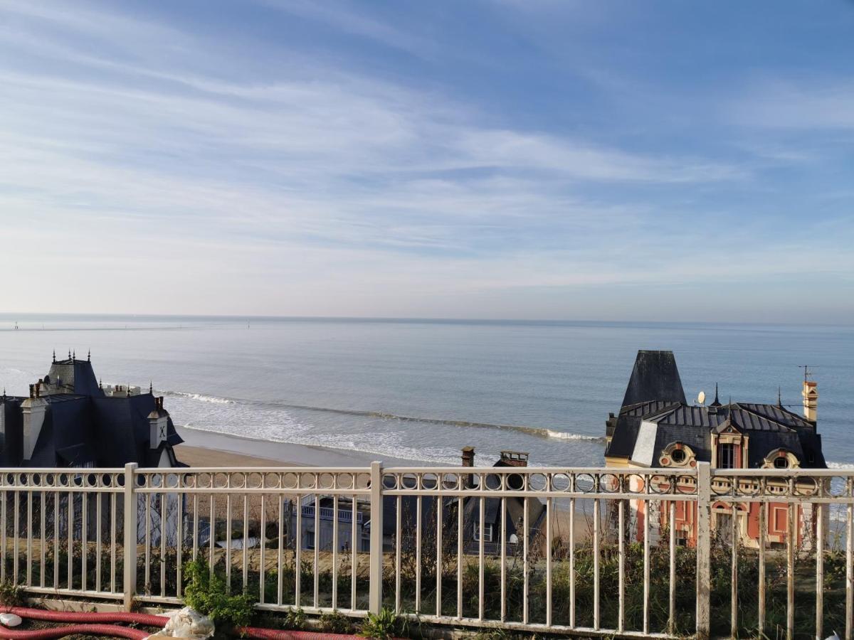 Apartmán Les Pieds Dans L'Eau Trouville-sur-Mer Exteriér fotografie